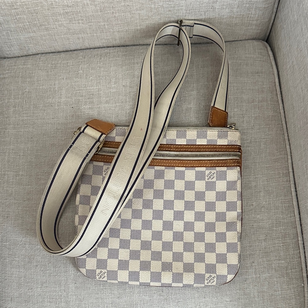 Louis Vuitton Damier Azur Pochette Bosphore